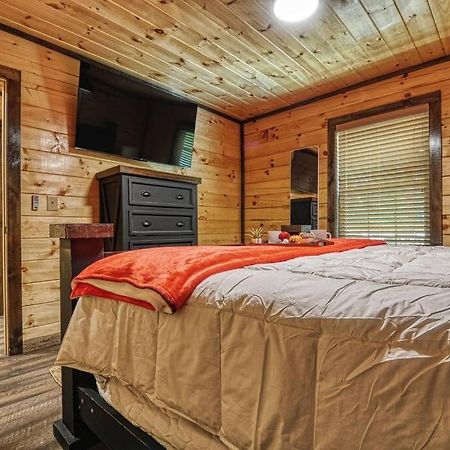 Adventure Retreat/Cabin/Pool+Hot Tub/Game Room+Theater Sevierville Exteriér fotografie
