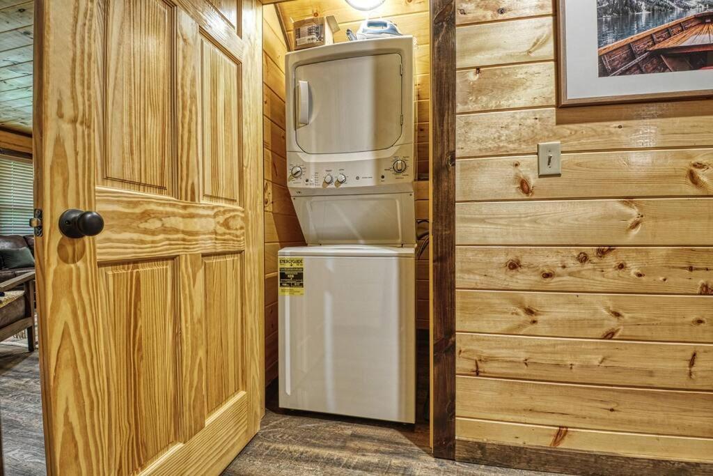 Adventure Retreat/Cabin/Pool+Hot Tub/Game Room+Theater Sevierville Exteriér fotografie