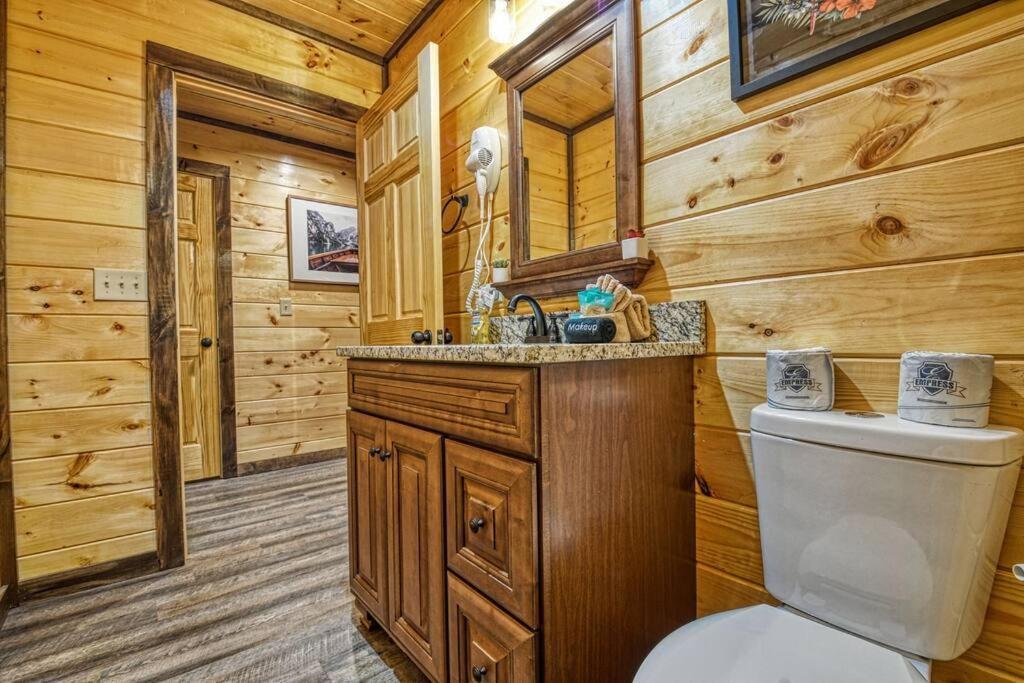 Adventure Retreat/Cabin/Pool+Hot Tub/Game Room+Theater Sevierville Exteriér fotografie