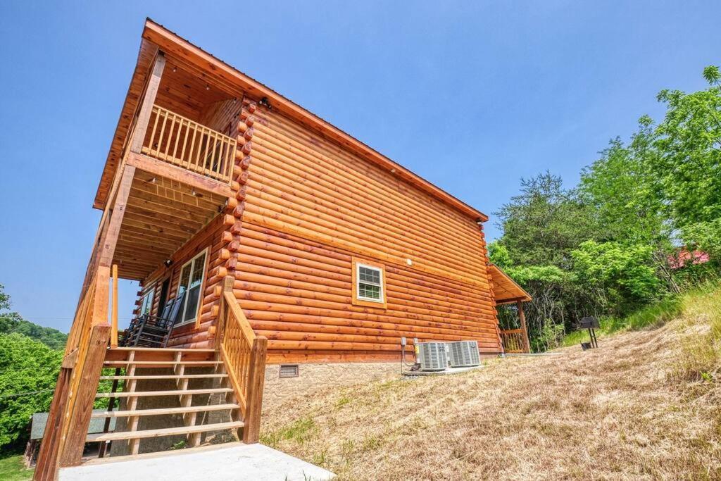 Adventure Retreat/Cabin/Pool+Hot Tub/Game Room+Theater Sevierville Exteriér fotografie