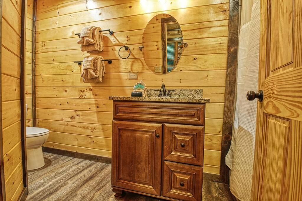 Adventure Retreat/Cabin/Pool+Hot Tub/Game Room+Theater Sevierville Exteriér fotografie
